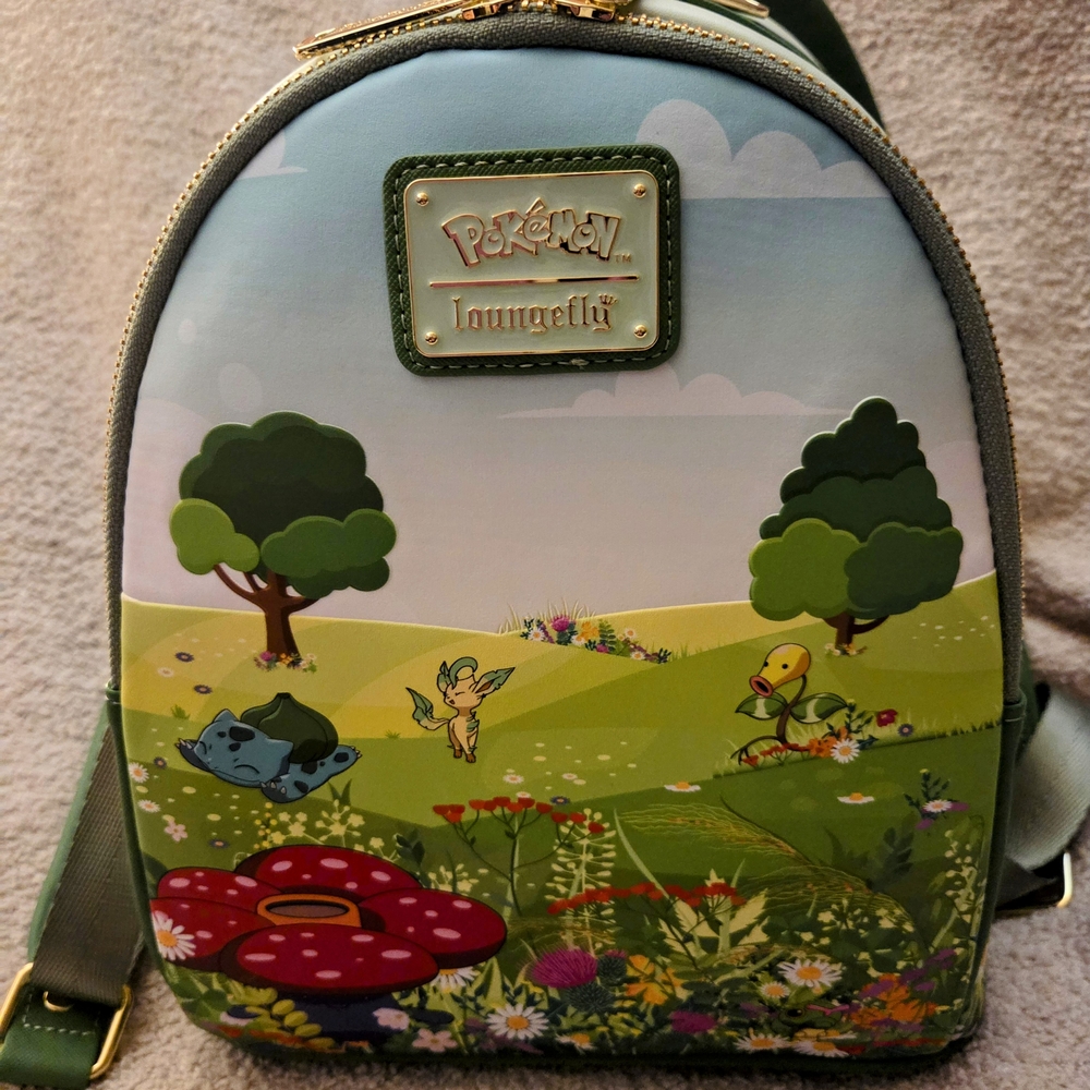 ☀️Disney Loungefly Green Mini Backpack Pastoral Design☀️